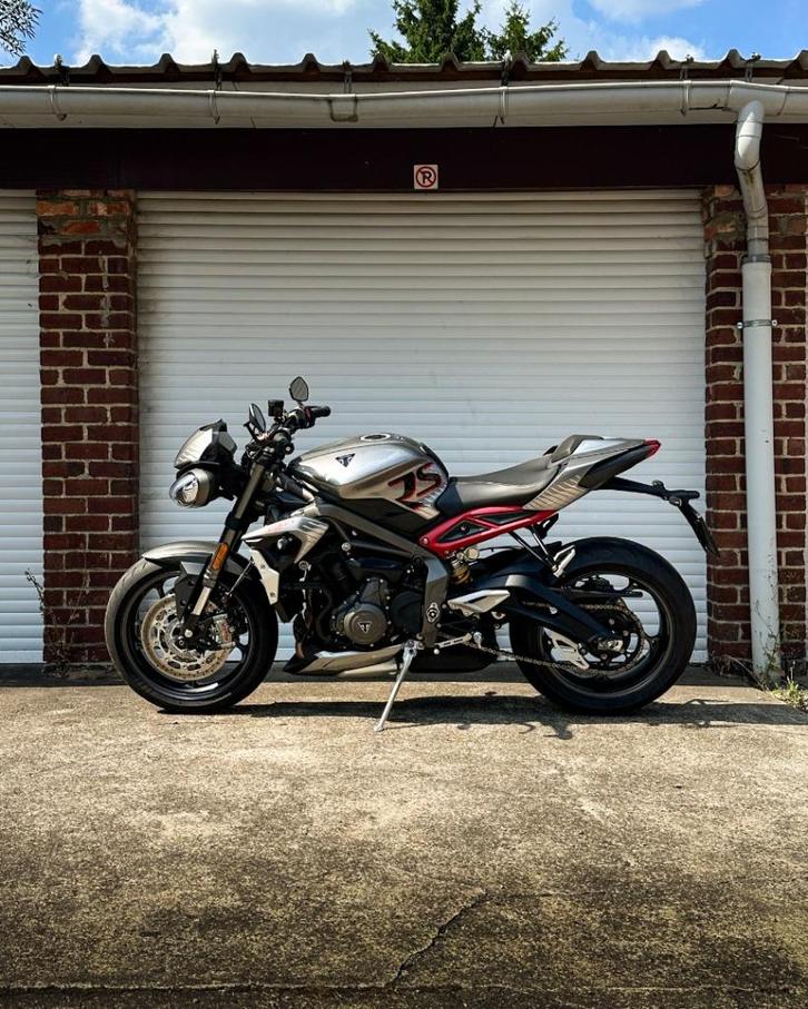 Triumph Street Triple 765 RS 2021 27223km, Motoren, Motoren | Triumph, Bedrijf, Naked bike, meer dan 35 kW, 3 cilinders, Motorrijbewijs A