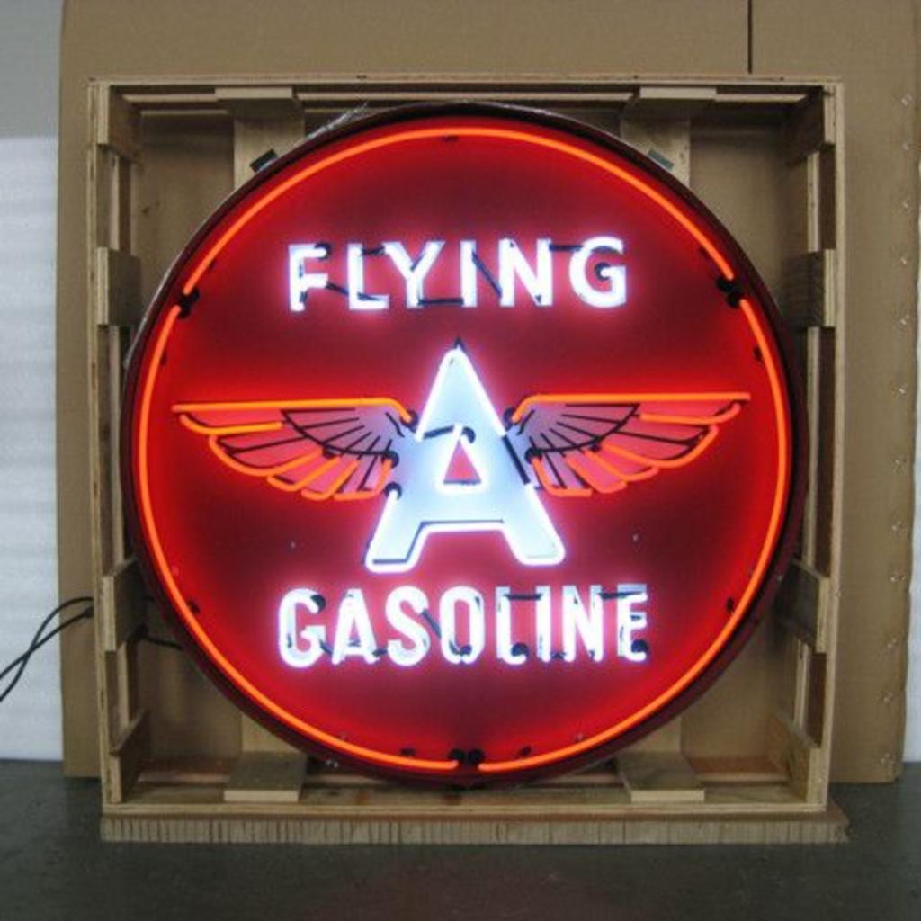 Flying gasoline neon & veel andere USA garage showroom neons, Ophalen of Verzenden, Nieuw, Lichtbak of (neon) lamp