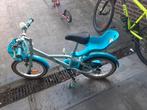 Btwin meisjes kinderfiets blauw en roze, Fietsen en Brommers, Ophalen, Zo goed als nieuw