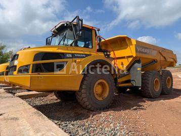 Gelede dumpers Volvo A25G beschikbaar voor biedingen