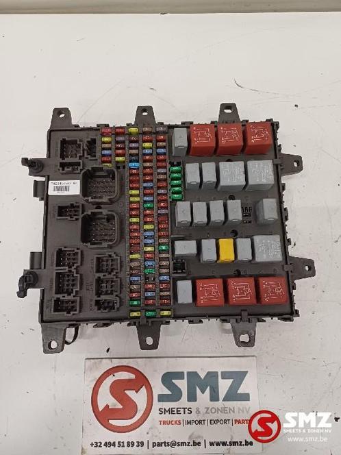 Occ zekeringskast Renault, Auto-onderdelen, Vrachtwagen-onderdelen, Renault, Elektronica en Kabels, Gebruikt