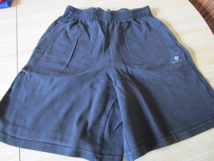 short T 140, Sport en Fitness, Turnen, Gebruikt, Kindermaat 122 t/m 140, Blauw, Ophalen of Verzenden