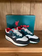 Nike Air Max 1 Liverpool x Lebron, Nieuw, Sneakers, Ophalen of Verzenden, Wit