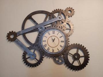 Steampunk Wand Klok +- 100cm x 85cm beschikbaar voor biedingen