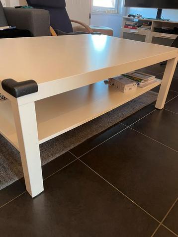 Table basse, Enlèvement, Utilisé