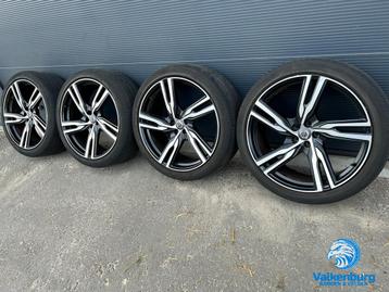 Originele Volvo XC90 5 Double Spoke Black Diamond 22 inch ve disponible aux enchères