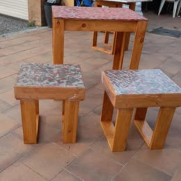 Terrastafel en stoelen, Tuin en Terras, Tuintafels, Nieuw, Rechthoekig, Hout, Ophalen