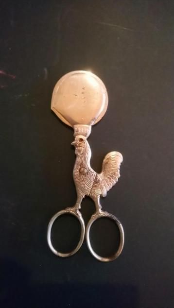 antieke eiersnijder schaar - kipontwerp beschikbaar voor biedingen