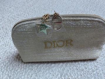 DIOR trousse  beschikbaar voor biedingen