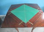Chippendale kaarttafel, Ophalen