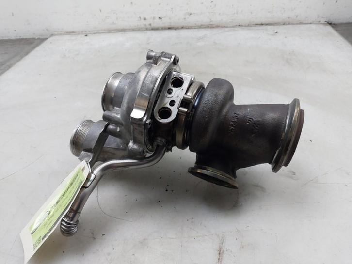 TURBO AMG GT (C190) (|A177090030004|A1770900300|), Auto-onderdelen, Motor en Toebehoren, Mercedes-Benz, Gebruikt