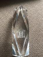 Glazen Stulp Met voet en Licht, Enlèvement