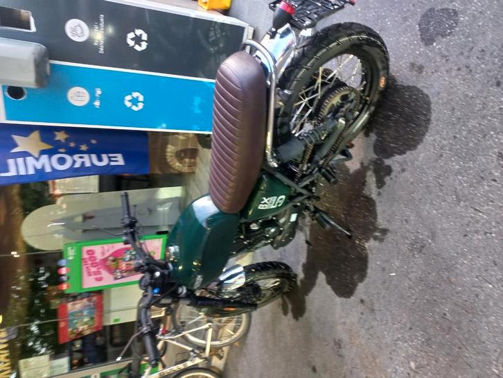 Brixton bx 125cc, Motoren, Motoren | Mash, Particulier, 11 kW of minder, Minimaal motorrijbewijs A1, 1 cilinder, LED Verlichting