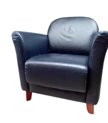 Elegant blauw skai zeteltje beschikbaar voor biedingen