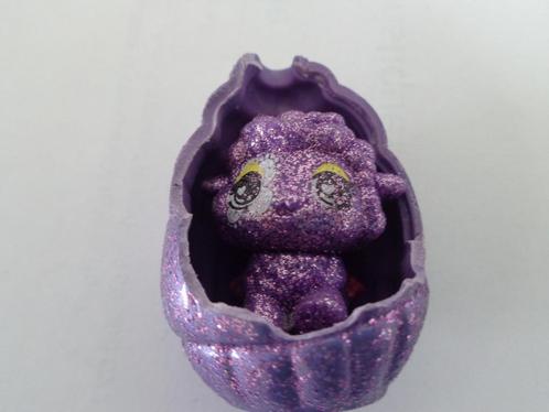 1 personnage Hatchimals "The royal Hatch purple", Kinderen en Baby's, Speelgoed | Actiefiguren, Gebruikt, Ophalen of Verzenden