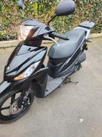 Mooie, snelle, lichte en als nieuwe Suzuki scooter, Ophalen, Zo goed als nieuw, 110 cc, Benzine
