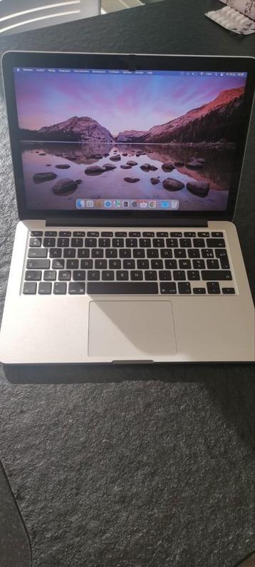 Apple: Mac book pro (retina 13-inch,early 2015) 8Gb beschikbaar voor biedingen