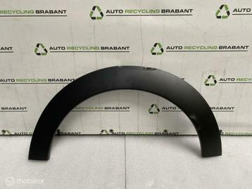 Spatbordverbreder Links Citroen C4 Cactus NIEUW 9819474277 beschikbaar voor biedingen