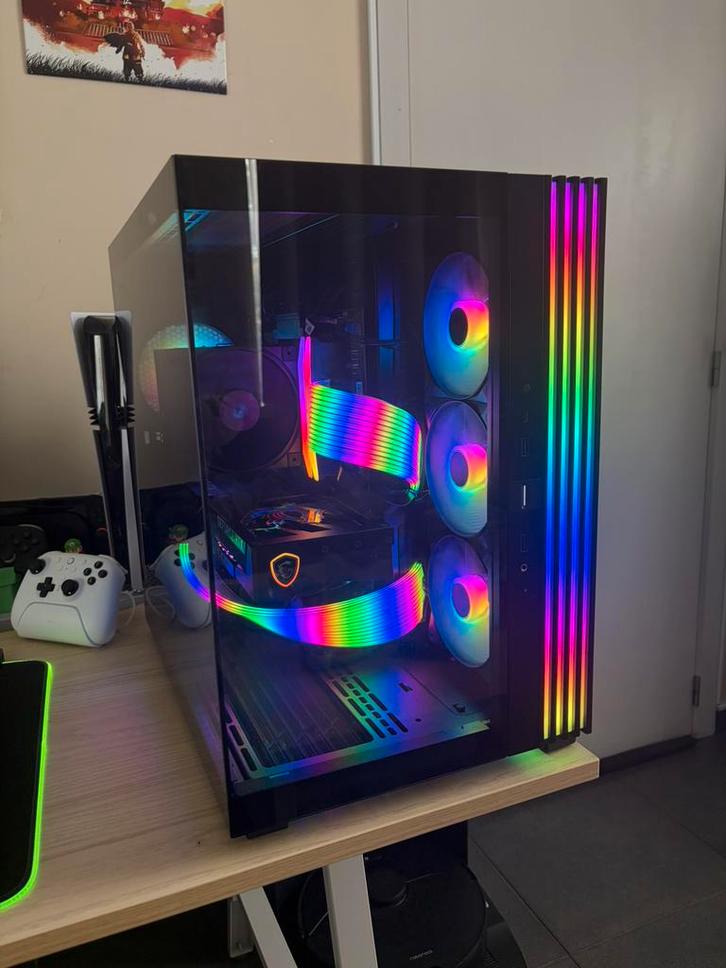 High end game pc rtx 5080 ryzen 9 9950x3D 3 maand oud, Computers en Software, Desktop Pc's, Zo goed als nieuw, Gaming, Ophalen