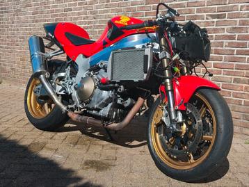 Honda VTR 1000 SP1 project beschikbaar voor biedingen