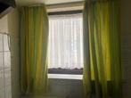 4 rideaux jaunes/verts de 110 cm de haut, à 10 euros chacun, Maison & Meubles, Ameublement | Rideaux & Stores à lamelles, Comme neuf