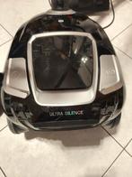 Aspirateur Essential avec accessoires, Enlèvement, Aspirateur