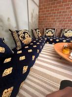 Oosterse zit (lounge set), Ophalen