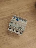 Zekering 40A, Ophalen, Zo goed als nieuw