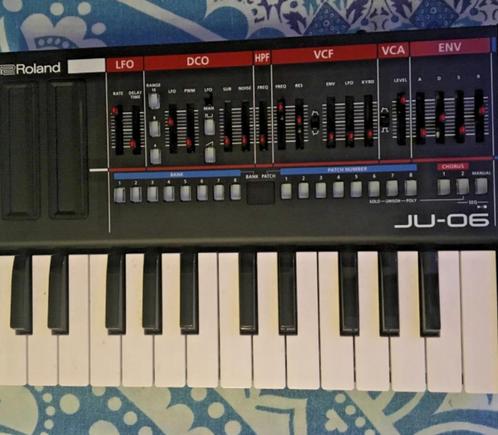 Roland Boutique Ju-06, de OG Boutique-reeks en het K-25m Key, Muziek en Instrumenten, Synthesizers, Zo goed als nieuw, Roland