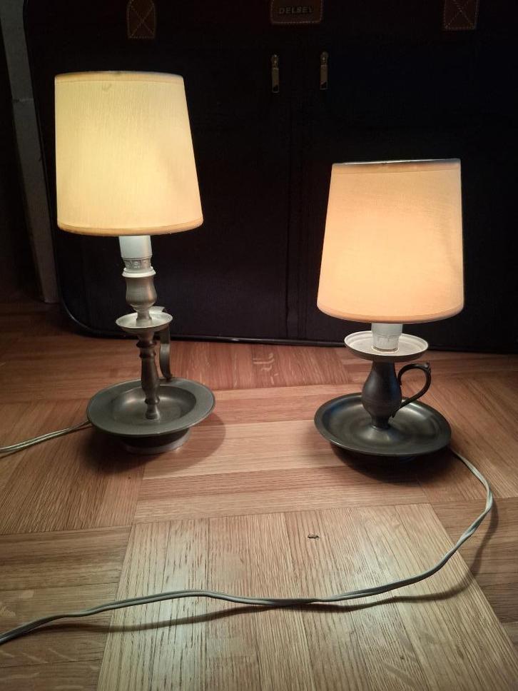 2 lampes en étain, Antiquités & Art, Antiquités | Éclairage, Enlèvement