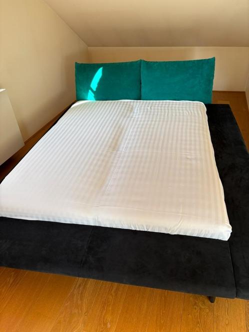 2 persoonsbed, Huis en Inrichting, Slaapkamer | Bedden, Zo goed als nieuw, Tweepersoons, 180 cm, 200 cm, Stof, Zwart, Verstelbaar