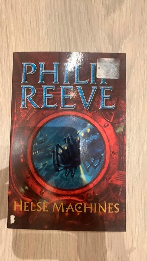 Philip Reeve - Helse machines, Livres, Livres pour enfants | Jeunesse | Moins de 10 ans, Utilisé, Non-fiction, Enlèvement ou Envoi