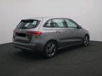 Mercedes-Benz B-Klasse 180 Business Line + LED + SENSOREN +, Auto's, Gebruikt, Zwart, 4 cilinders, 700 kg