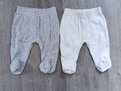 2 broekjes C&A - maat 56, Kinderen en Baby's, Babykleding | Maat 56, Zo goed als nieuw, Jongetje of Meisje, Broekje, Ophalen of Verzenden