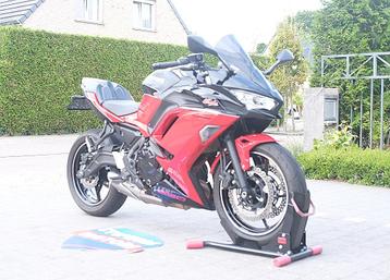 Kawasaki Ninja 650 Anniversary beschikbaar voor biedingen