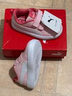 Sneakers met klittenband — Puma Courtflex maat 23 nieuw, Kinderen en Baby's, Babykleding | Schoentjes en Sokjes, Ophalen, Meisje
