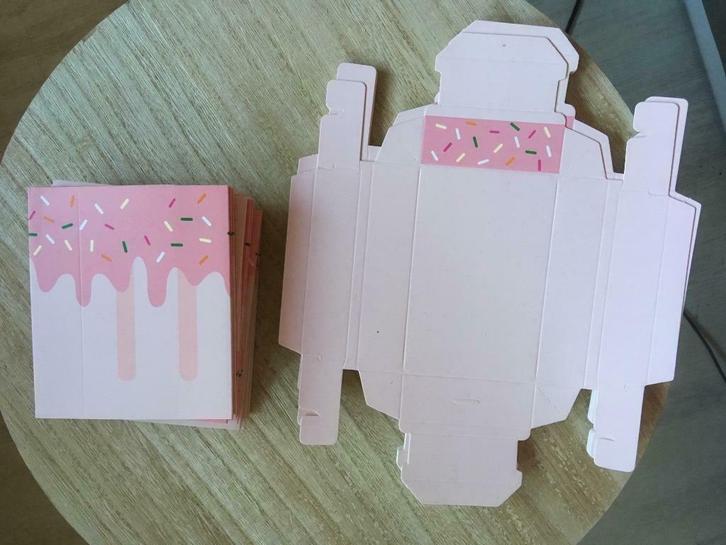 Ijsdoosjes in 2 kleuren UITVERKOOP, Kinderen en Baby's, Kraamcadeaus en Geboorteborden, Nieuw, Kraamcadeau, Ophalen of Verzenden