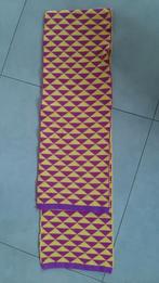 Tweekleurige sjaal met roze/gele driehoekjes, Kleding | Dames, Mutsen, Sjaals en Handschoenen, Ophalen of Verzenden, Zo goed als nieuw