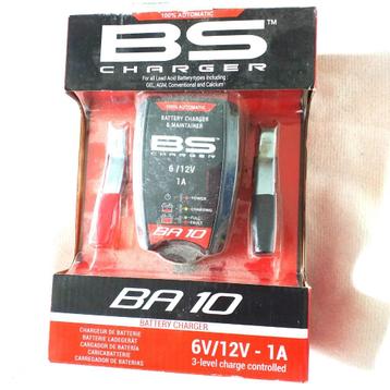 Chargeur de batterie Auto BA10 , 12V - 6V neuf disponible aux enchères