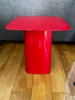 Vitra - metal side table rood, Minder dan 45 cm, Design, Rechthoekig, Minder dan 55 cm