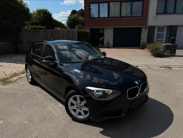 Bmw 1 serie  99000km, Auto's, BMW, Bedrijf, Te koop, 1 Reeks, ABS, Airbags, Airconditioning, Bluetooth, Centrale vergrendeling