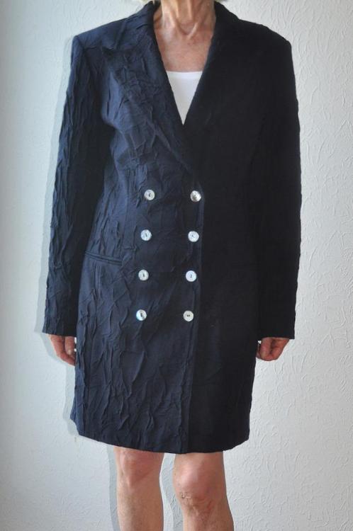 Zwart mantelpak van Olivier Strelli - maat 38, Vêtements | Femmes, Vestes & Costumes, Comme neuf, Costume ou Complet, Taille 38/40 (M)