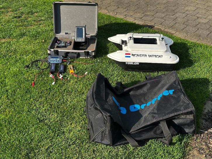 Te koop: Monster Baitboat + Toslon TF500 dieptemeter, Watersport en Boten, Hengelsport | Karpervissen, Gebruikt, Ophalen
