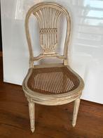 6 chaises, 4 en parfait état, 2 à recanner l’assise., Antiquités & Art, Antiquités | Meubles | Chaises & Canapés, Enlèvement