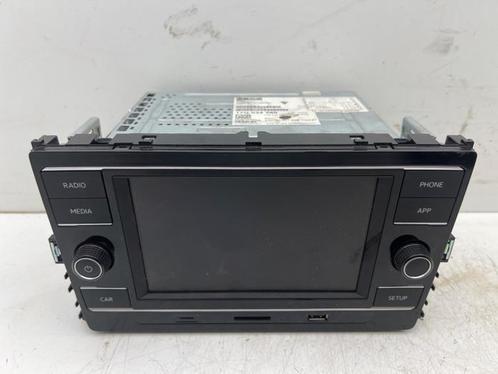 Radio van een Volkswagen Golf, Auto-onderdelen, Elektronica en Kabels, Volkswagen, Gebruikt, 3 maanden garantie, Ophalen of Verzenden