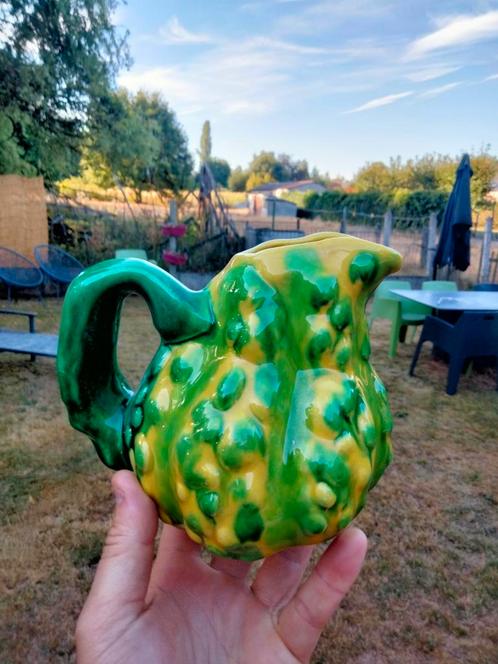 Brocante Barbotine kan pichet Viloca France, Antiek en Kunst, Antiek | Keramiek en Aardewerk, Ophalen of Verzenden