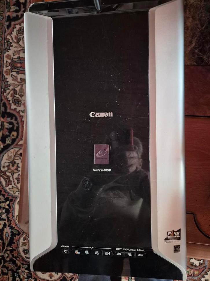 Scanner couleur CANOSCAN 8800F pour photos, vidéos et diapos, TV, Hi-fi & Vidéo, Projecteurs dias, Enlèvement ou Envoi