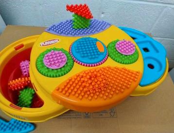 Playskool Clipo Creativity Table beschikbaar voor biedingen