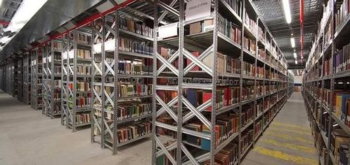 Aménagement magasin et entrepôt (étagère métallique), Huis en Inrichting, Woonaccessoires | Etagères, Nieuw