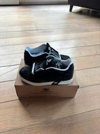 Heelys noires et blanches, Neuf, Heelys, Enlèvement ou Envoi, Autres types